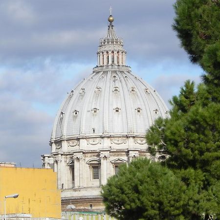 Guest House San Peter Roma Esterno foto