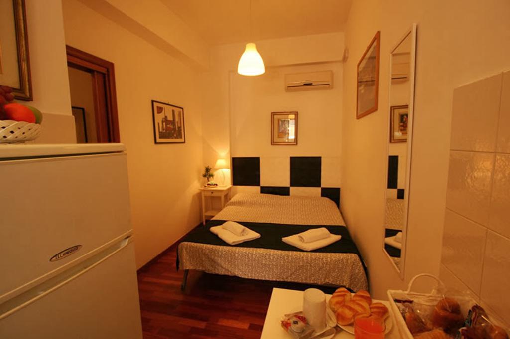 Guest House San Peter Roma Esterno foto