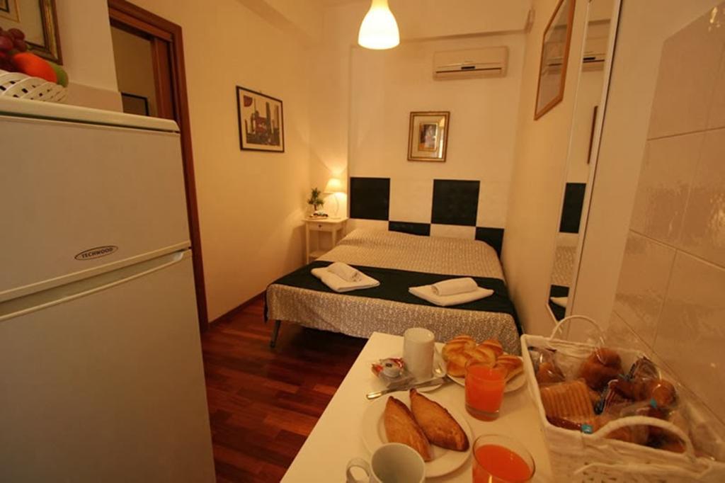 Guest House San Peter Roma Esterno foto