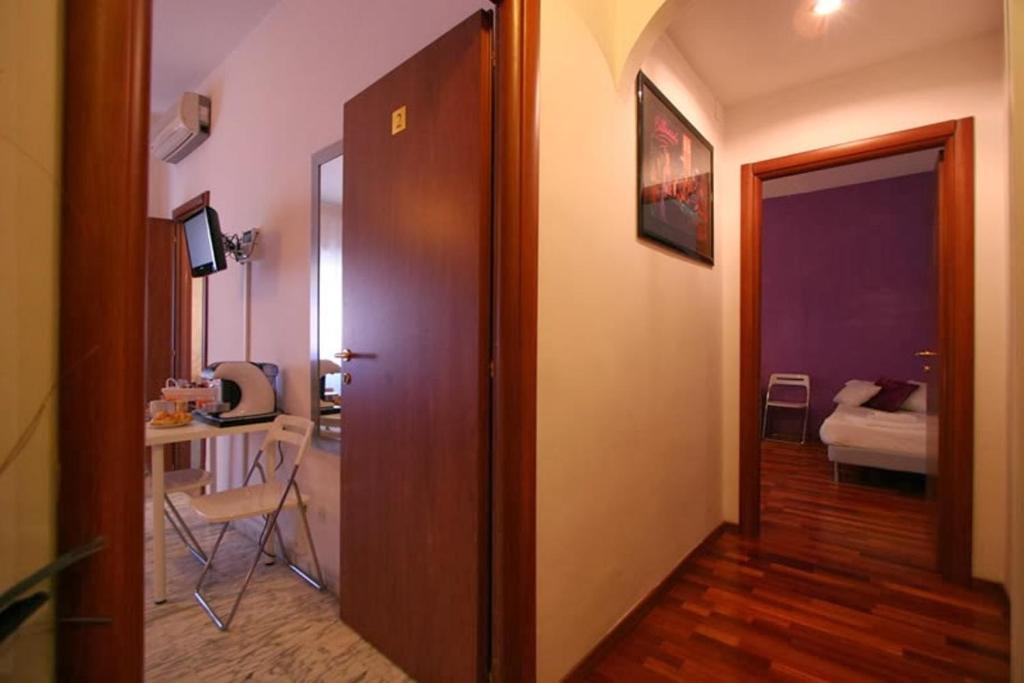 Guest House San Peter Roma Esterno foto